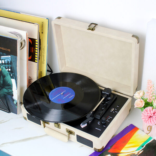 Creme Leather Suitcase-style Record Player - Image 3